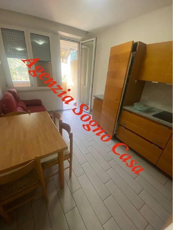 Квартира с 2 комнатами в Риччоне, Италия № 35887