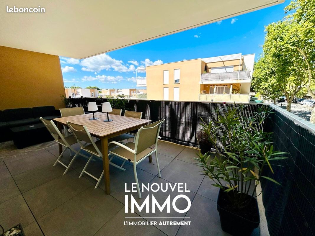 2 bedrooms Apartment in Lancon-Provence, France No. 318596