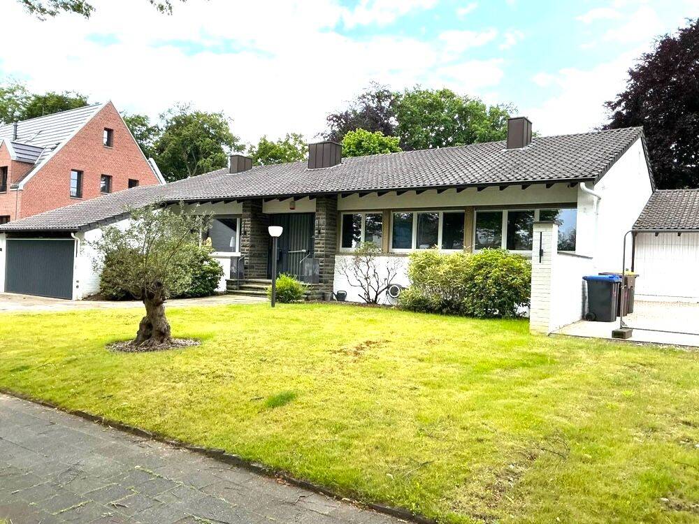 Bungalow de 4 divisões em Monchengladbach, Germany N.º 296983