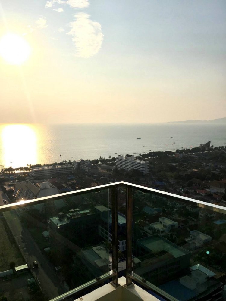 1 bedroom Condo in Pattaya, Thailand No. 1103