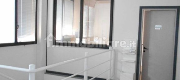 1050m² Warehouse in Carugo, Italy No. 71348 8
