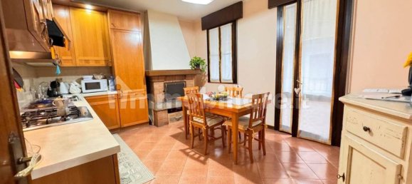 3 غرف نوم منزل في Sant'Elena, Italy رقم 134449 11