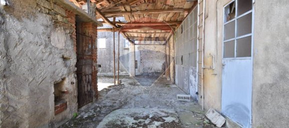 Casa de 3 dormitorios en Gozzano, Italy No. 262208 5