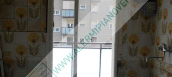 4 bedrooms Apartment in Milan, Italy No. 370131 20