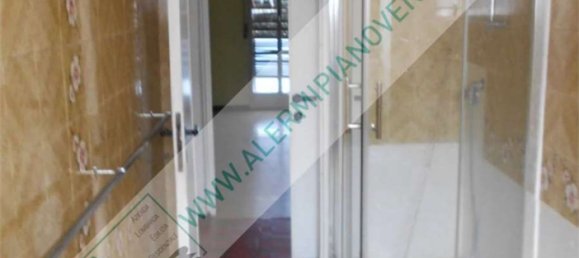 4 bedrooms Apartment in Milan, Italy No. 370131 21