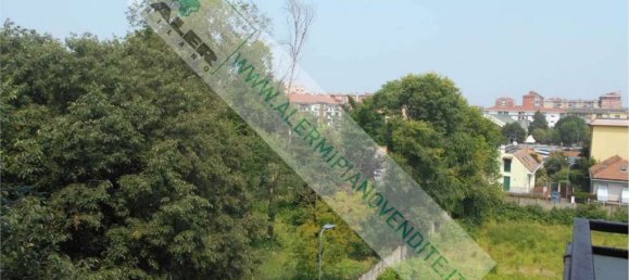 4 bedrooms Apartment in Milan, Italy No. 370131 4