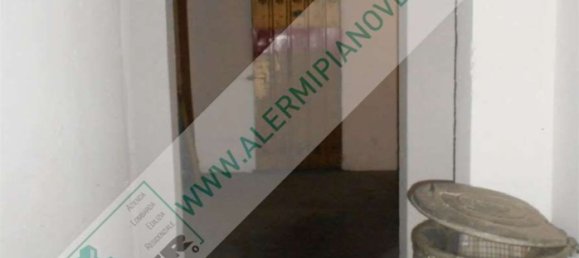 4 bedrooms Apartment in Milan, Italy No. 370131 27