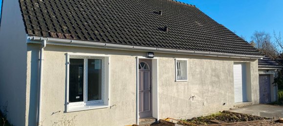 3 bedrooms House in Checy, France No. 160738 11