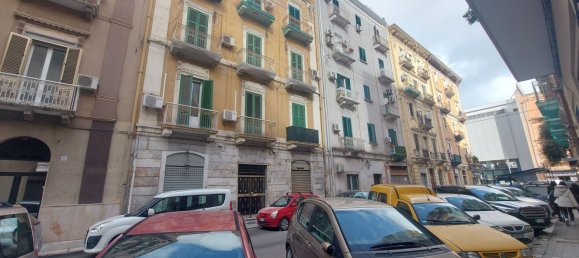 Apartamento de 5 dormitorios en Taranto, Italy No. 335255 14