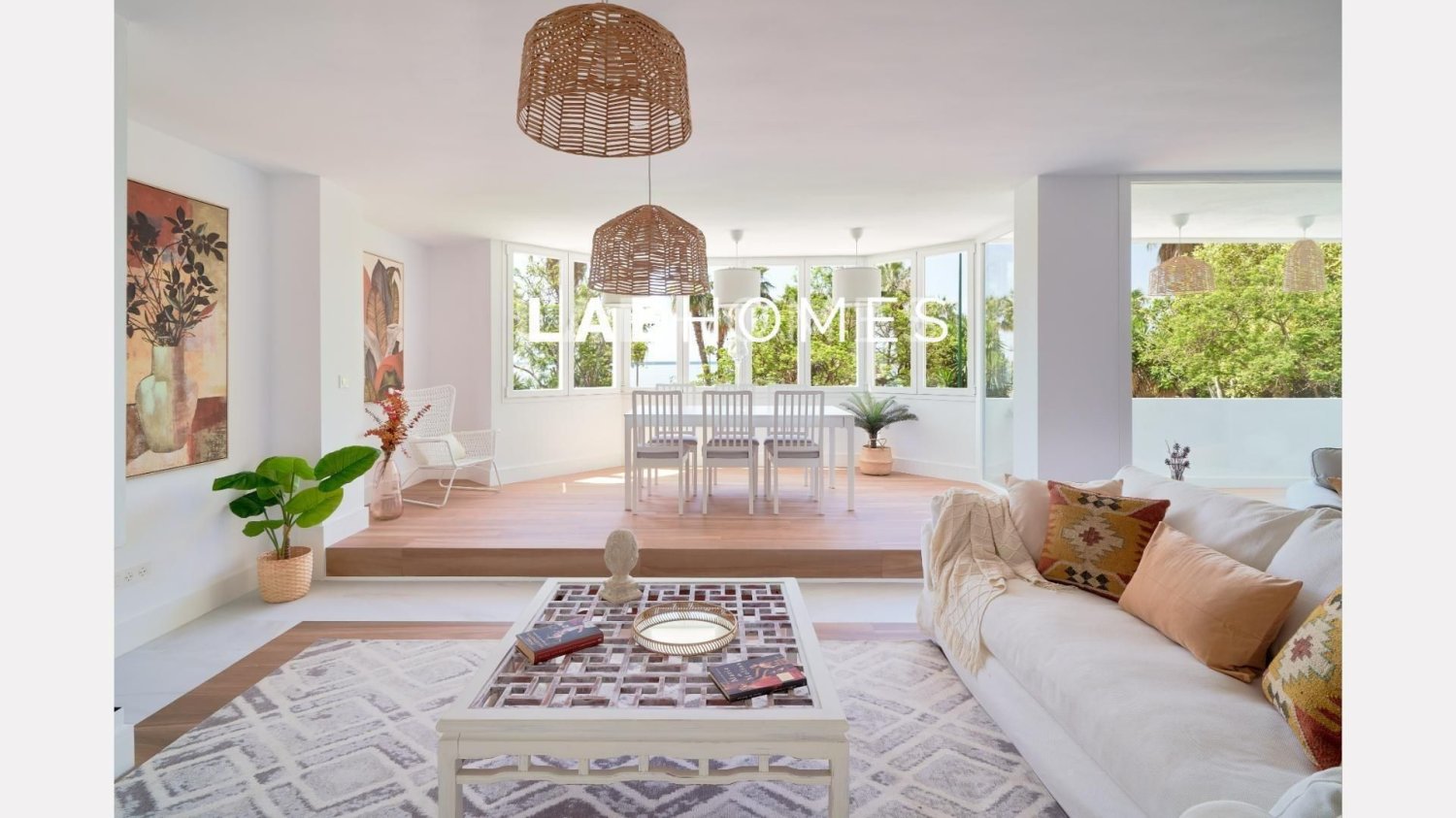 4 Schlafzimmer Wohnung in El Limonar, Spain, Nr. 50286