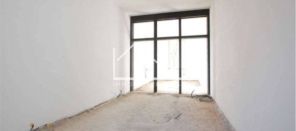 1 bedroom Apartment in San Martino in Rio, Italy No. 193466 7
