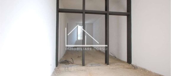 1 bedroom Apartment in San Martino in Rio, Italy No. 193466 12