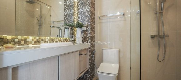 1 bedroom Condo in Pattaya, Thailand No. 8403 10