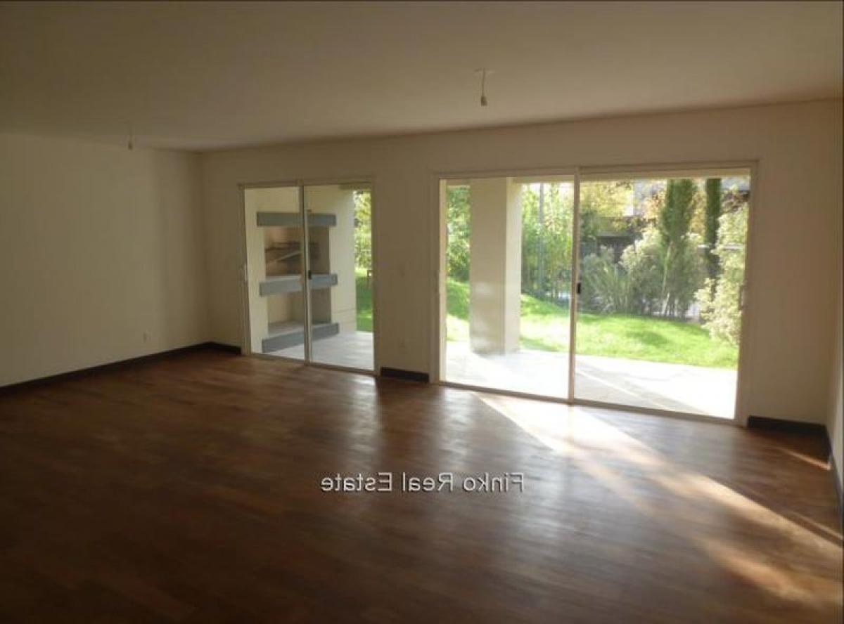 2 bedrooms Apartment in Montevideo, Uruguay No. 3283