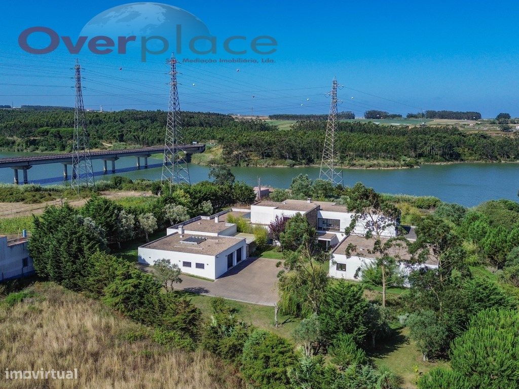 7 bedrooms House in Atouguia da Baleia, Portugal No. 224374