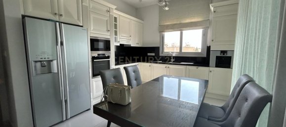 3 bedrooms Apartment in Agios Tychonas, Cyprus No. 313 3