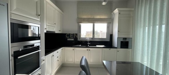 3 bedrooms Apartment in Agios Tychonas, Cyprus No. 313 4