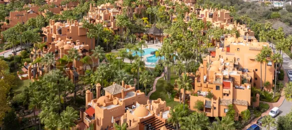 3 bedrooms Penthouse in Marbella, Spain No. 182190 2