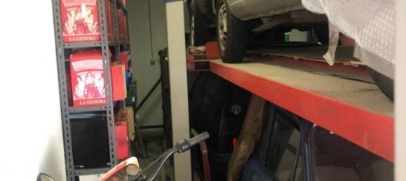 30m² Garage in Turin, Italy No. 18441 4