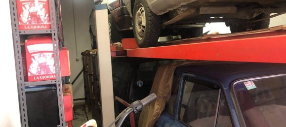 30m² Garage in Turin, Italy No. 18441 2