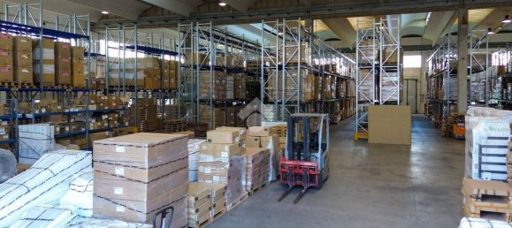 Armazém em Sospiro, Italy 2100 m² N.º 381494 21