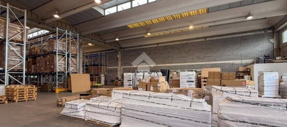 Armazém em Sospiro, Italy 2100 m² N.º 381494 9