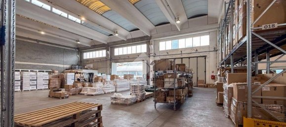 Armazém em Sospiro, Italy 2100 m² N.º 381494 16