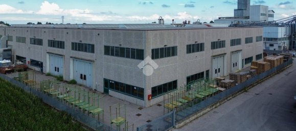 Armazém em Sospiro, Italy 2100 m² N.º 381494 33