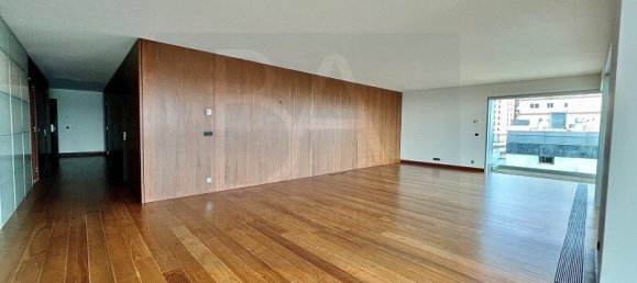 4 Schlafzimmer Wohnung in Lisbon, Portugal, Nr. 81042 20