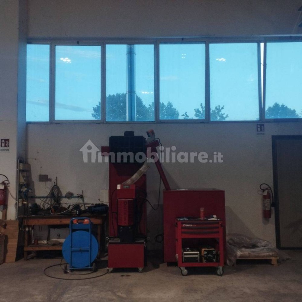 4-Zimmer Lagerhaus in Bassano Bresciano, Italy, Nr. 340514