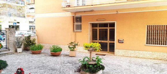 3 rooms Apartment in Rome, Italy No. 24473 34
