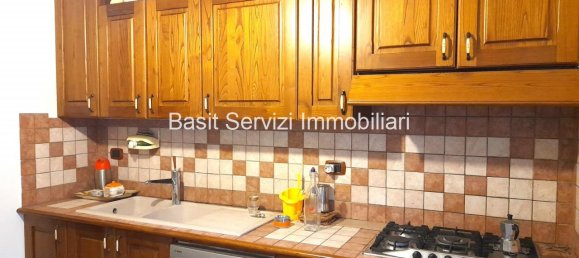 3 rooms Apartment in Rome, Italy No. 24473 12
