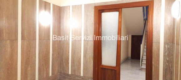 3 rooms Apartment in Rome, Italy No. 24473 46