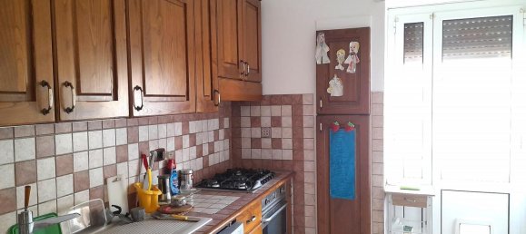 3 rooms Apartment in Rome, Italy No. 24473 10