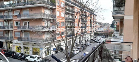 3 rooms Apartment in Rome, Italy No. 24473 36