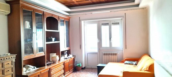 3 rooms Apartment in Rome, Italy No. 24473 5