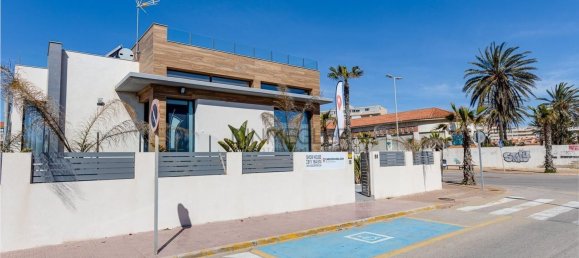 4 bedrooms House in Torrevieja, Spain No. 131901 5