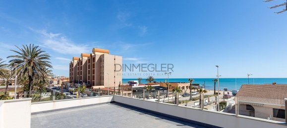 4 bedrooms House in Torrevieja, Spain No. 131901 2