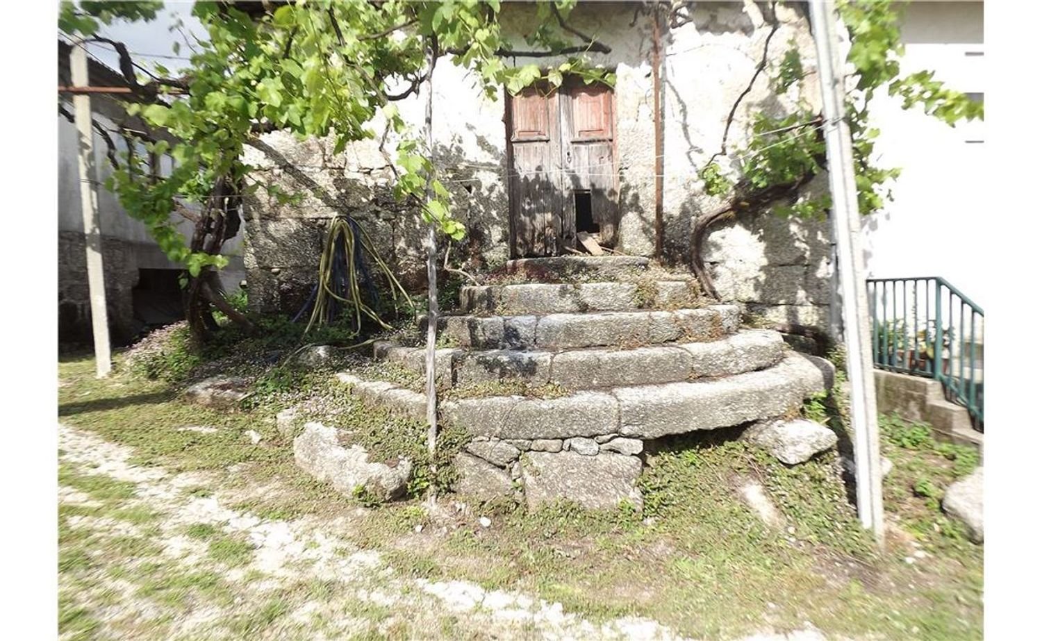 2 bedrooms House in Gondoriz, Portugal No. 164491