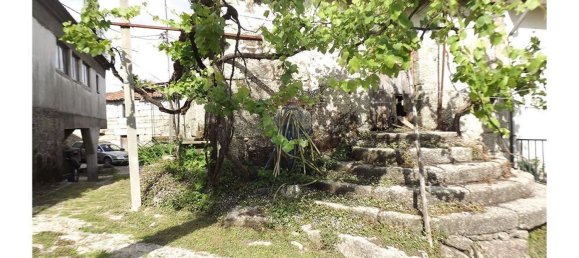 2 bedrooms House in Gondoriz, Portugal No. 164491 4