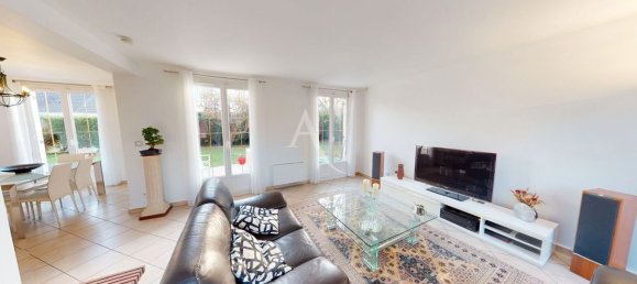 5 bedrooms Castles in Pontault-Combault, France No. 162735 7