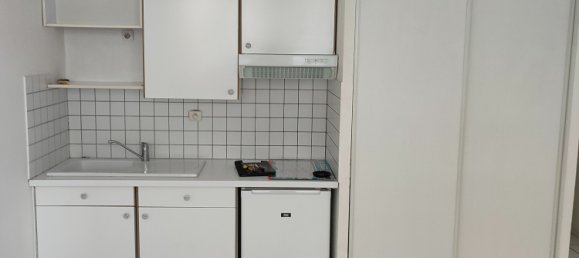 Studio in Royan, France No. 282326 2