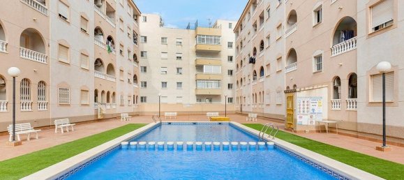 2 chambres Appartement à Torrevieja, Spain No. 179477 4