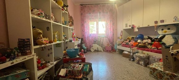 3 rooms Apartment in Rome, Italy No. 8667 10