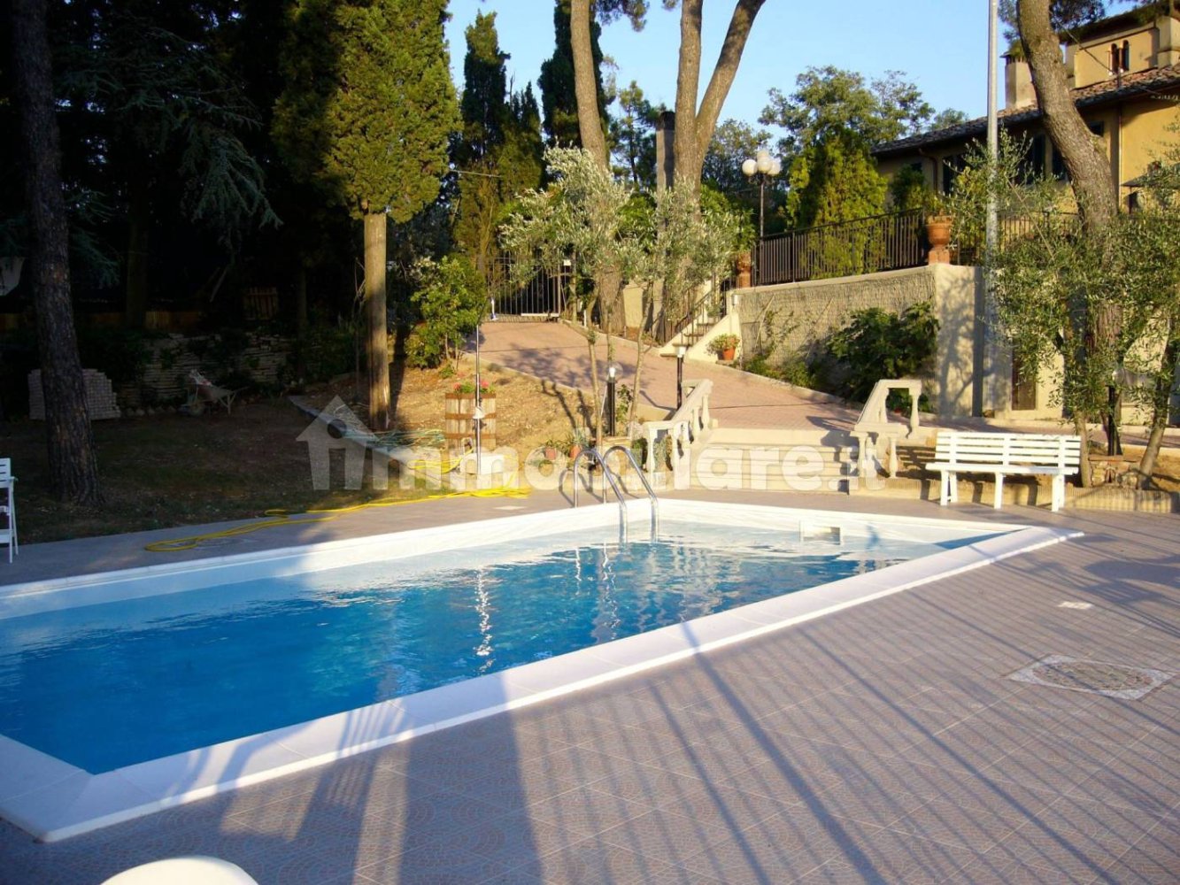 5 bedrooms House in Pelago, Italy No. 45368