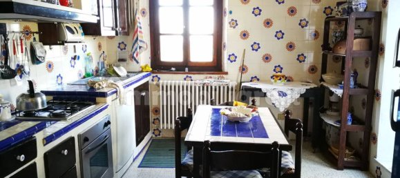 5 bedrooms House in Pelago, Italy No. 45368 9