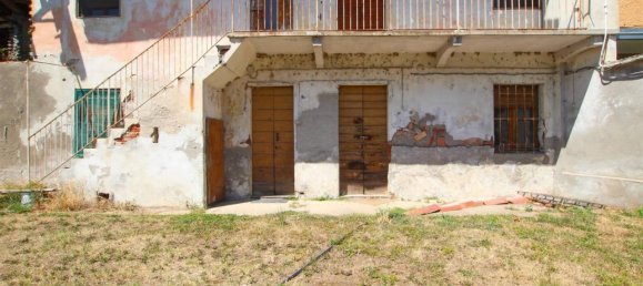 1050m² Land in Novara, Italy No. 28494 3