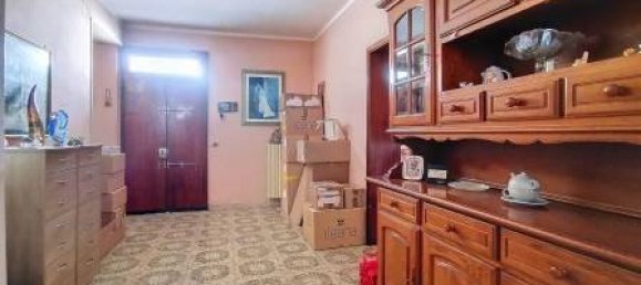 4 bedrooms Apartment in Marcaria, Italy No. 5065 2