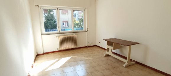 4 rooms Villa in Cinisello Balsamo, Italy No. 287570 18