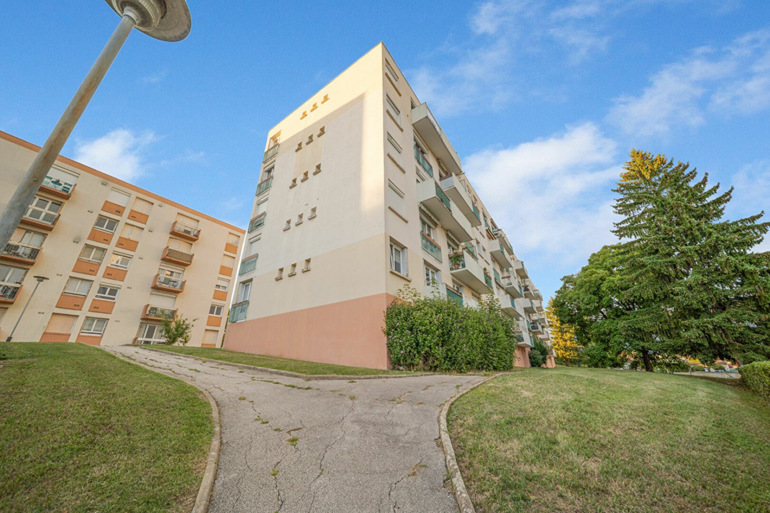 2 غرف نوم شقة في Chalon-sur-Saone, France رقم 306068